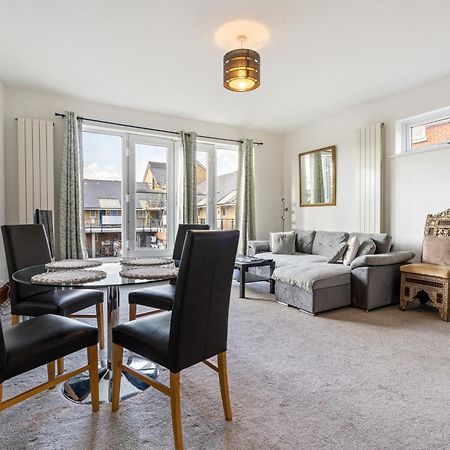Modern 2 Bedroom Apartment In Mitcham, London Zewnętrze zdjęcie