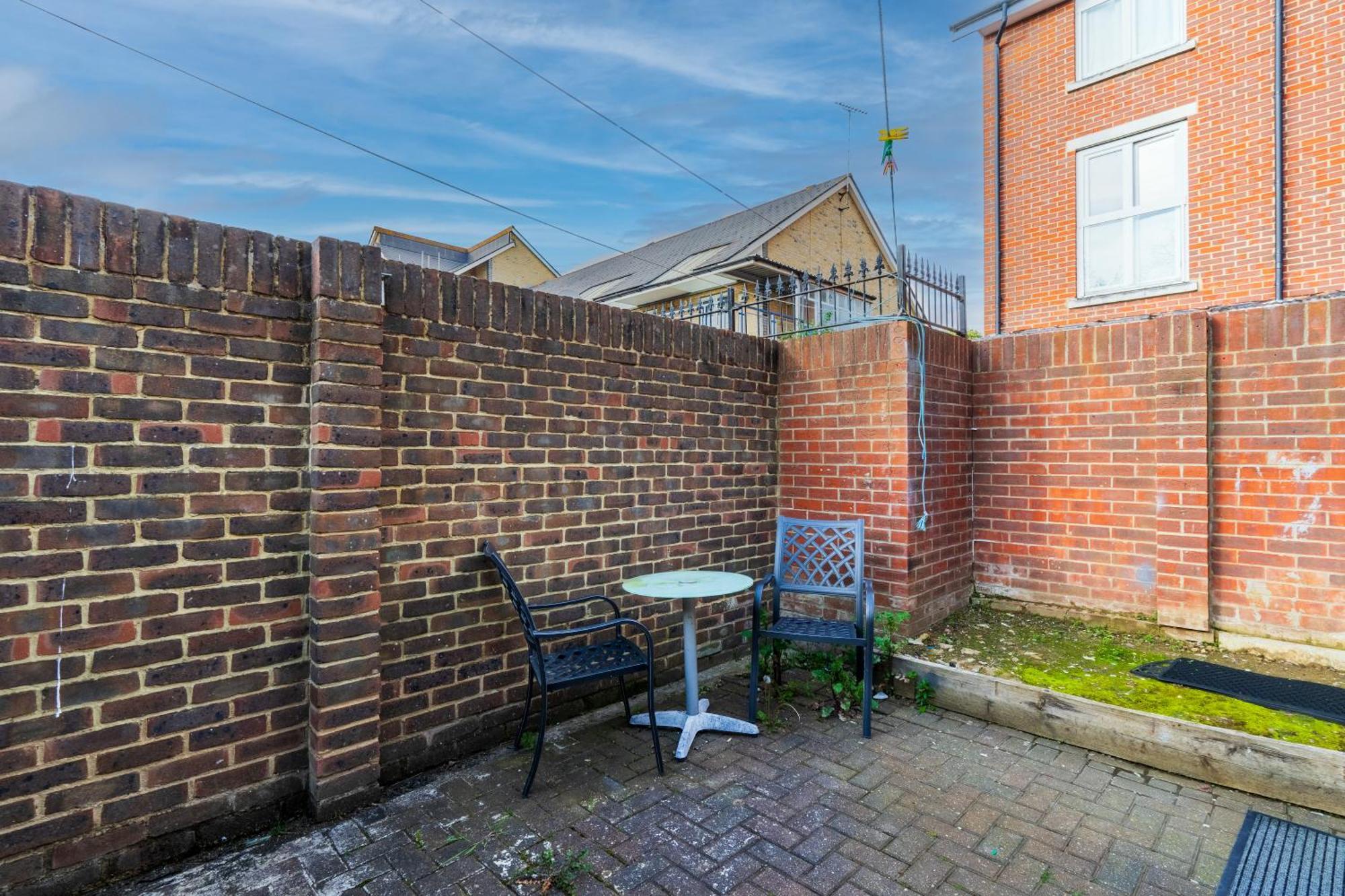 Modern 2 Bedroom Apartment In Mitcham, London Zewnętrze zdjęcie